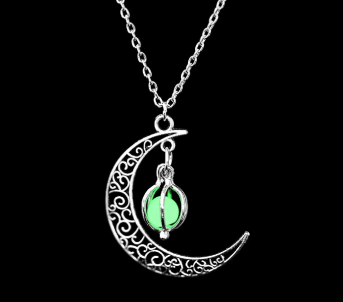 Glowing Moonstone Necklace Trending Dropshipping Products