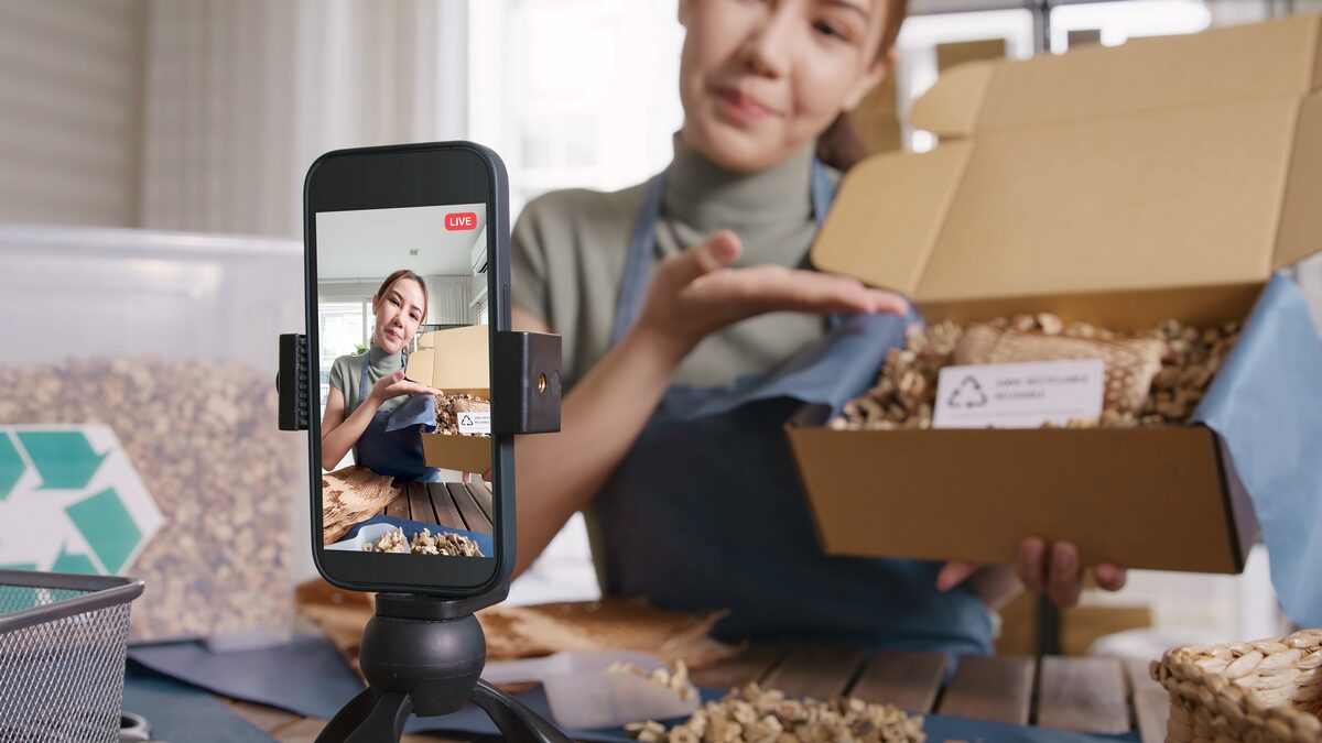 Influencer Marketing for dropshipping ads