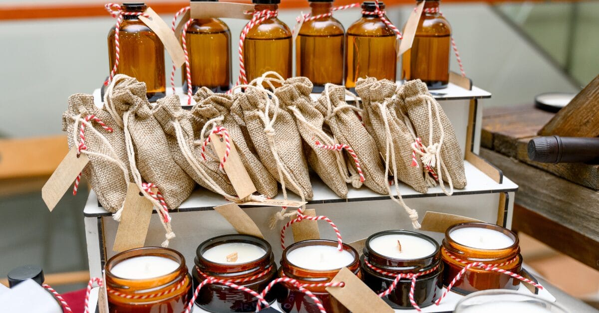 How To Start Dropship Selling Candles: Beginner's Guide For 2026