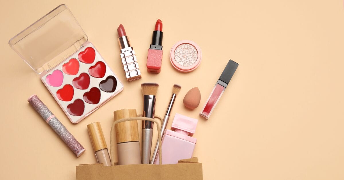 How To Start Dropship Selling Cosmetics In 2026: Beginner's Guide