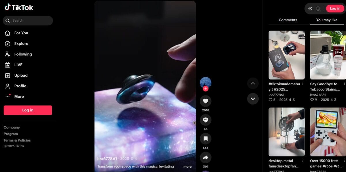 Magnetic Floating UFO Table Lamp tiktok ad