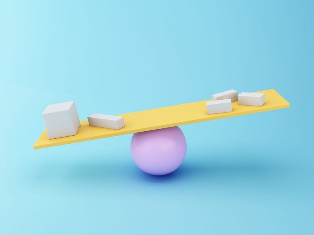 Pros and Cons of Dropshipping