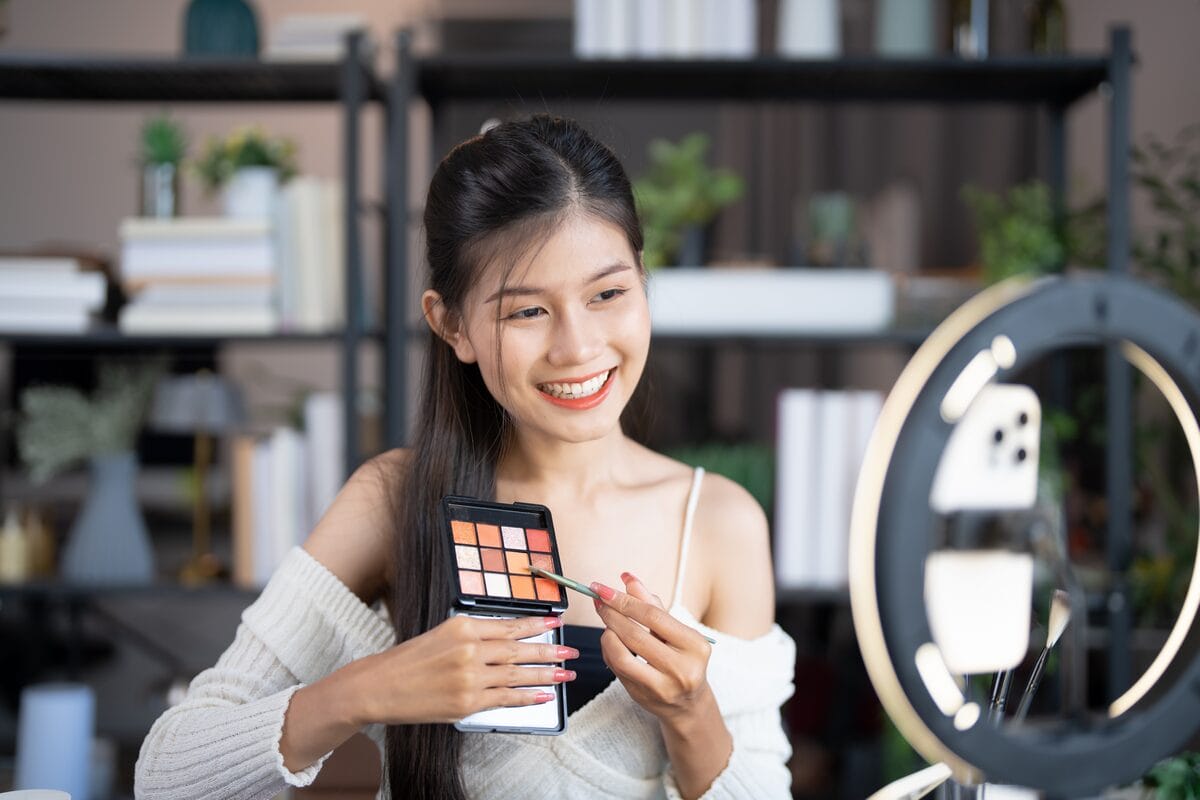 User generated content social media strategy for e-commerce